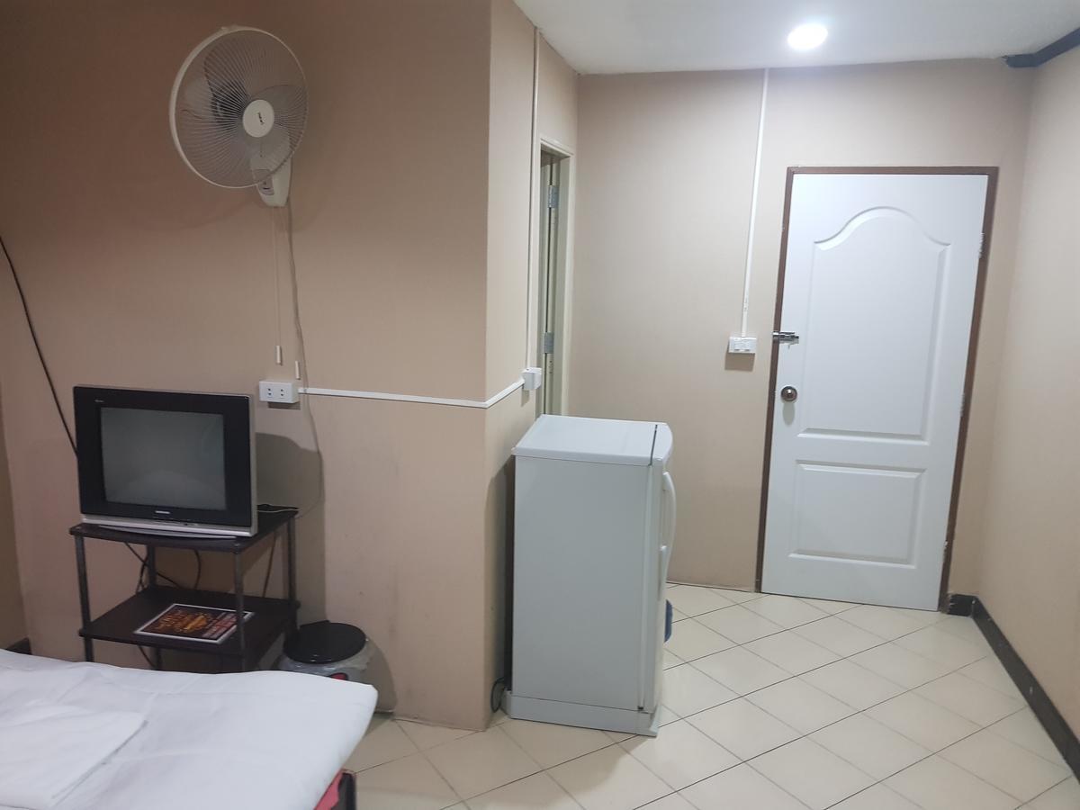 Royal Inn Kitchen And Bar Pattaya Luaran gambar